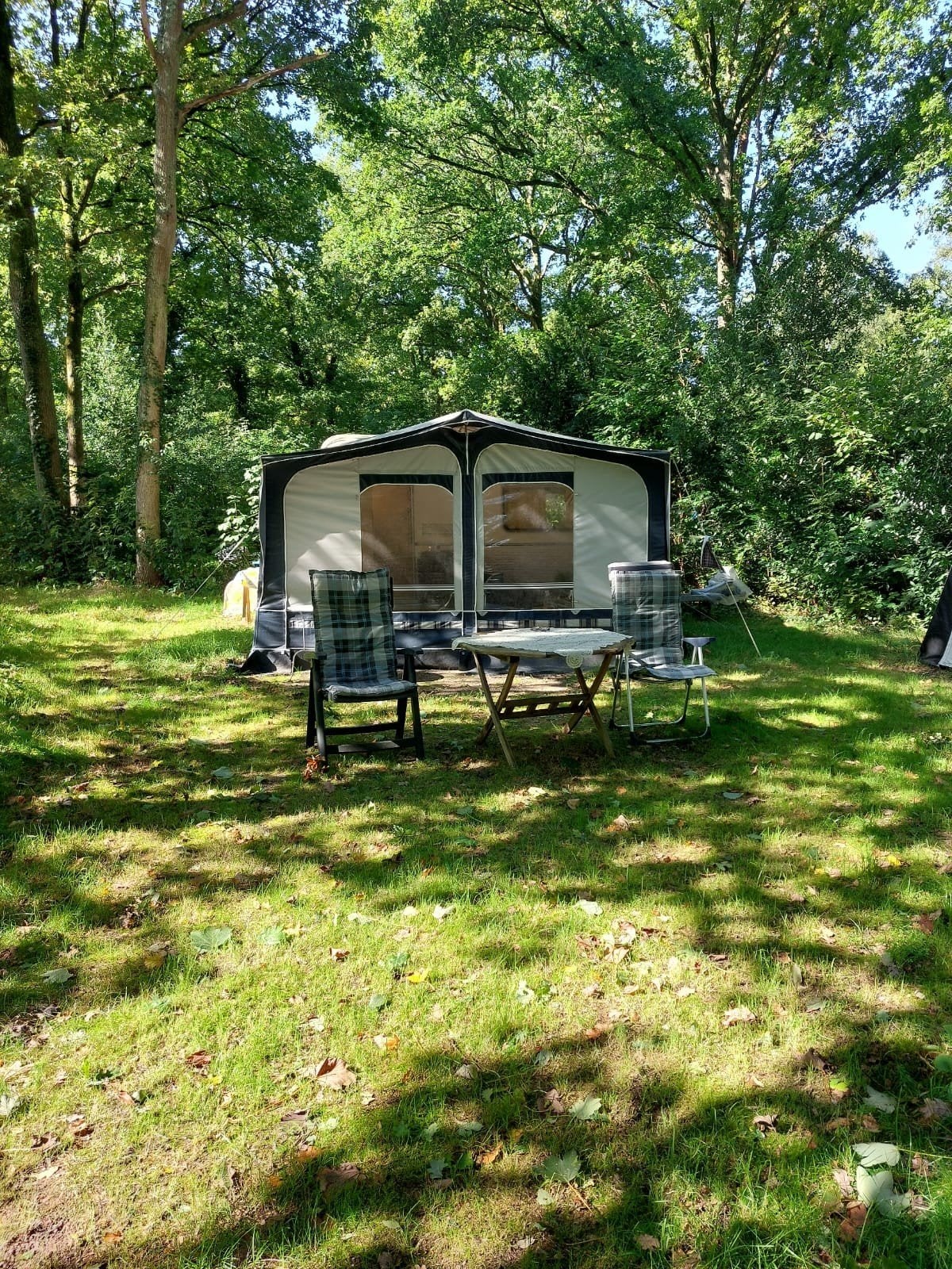 Kip 40EK Grey-Line met voortent (dak is lek), Caravans en Kamperen, Rondzit, Kip, Particulier, Tot en met 4