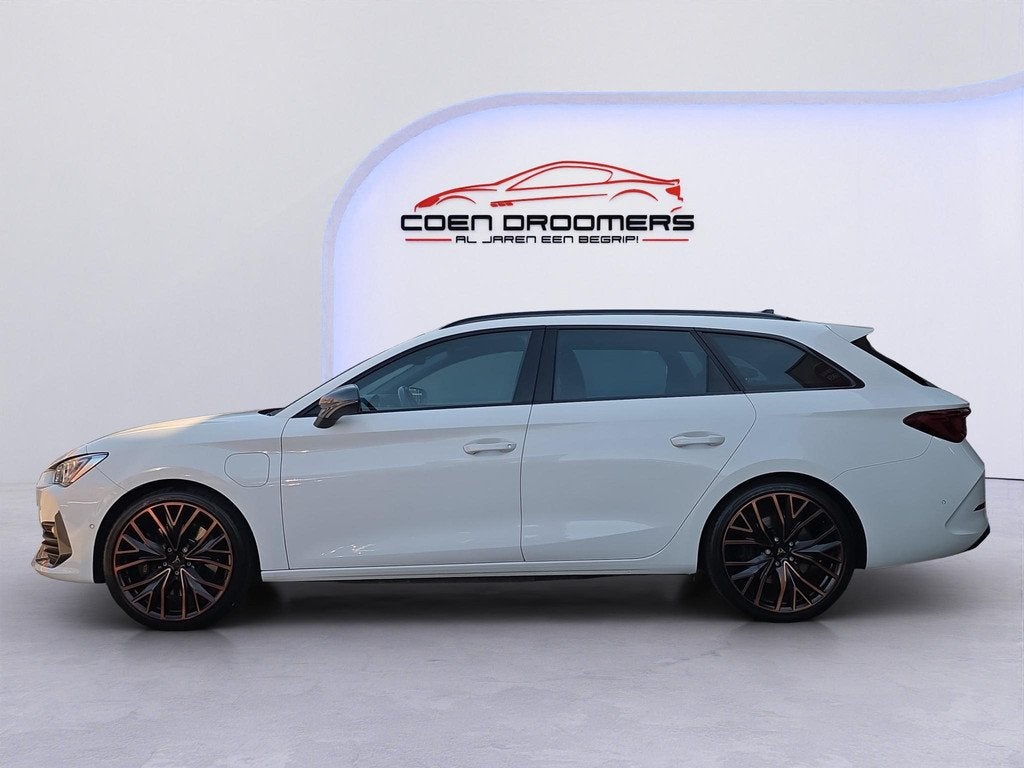 CUPRA Leon Sportstourer 1.4 e-Hybrid VZ Copper Edition /Appl, Auto's, Cupra, Gebruikt, 4 cilinders, Leon, Wit