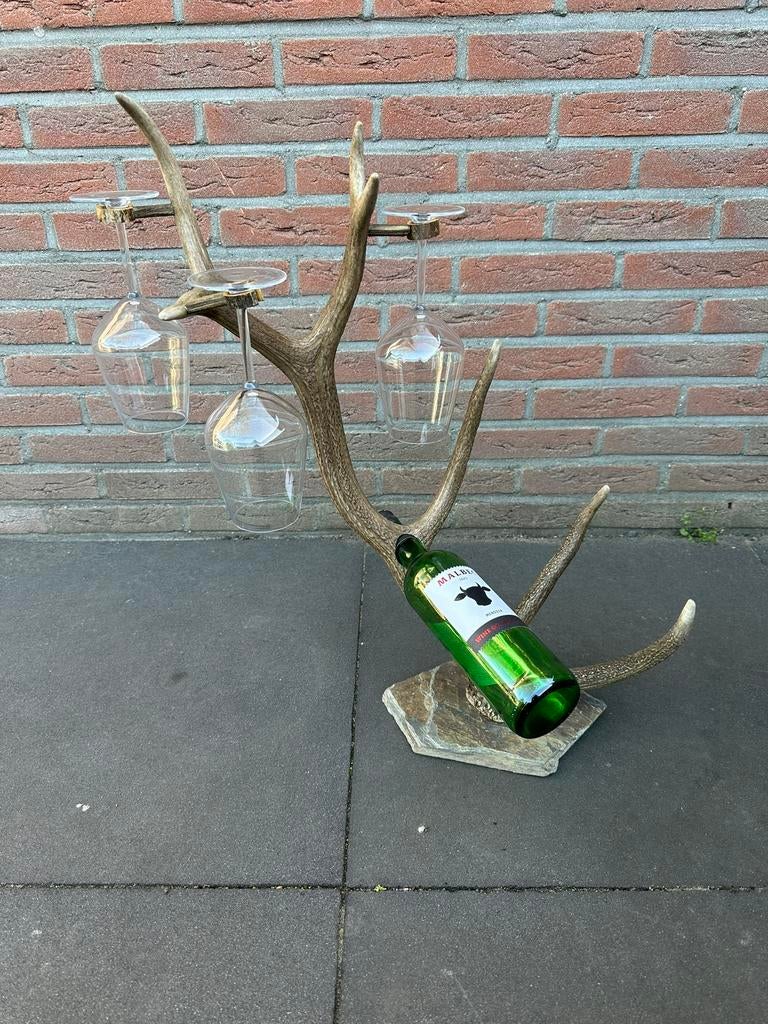 Wijnrek gewei wijnfleshouder edelhert damhert gewei bar wijn, Ophalen, Nieuw, Metaal, 50 tot 75 cm