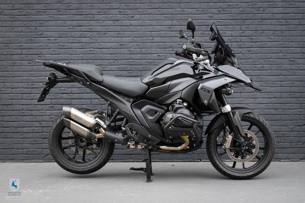 BMW R 1300 GS Triple Black / Custom zadel / Akrapovic / Gesm, Einsteinlaan 5
2289 CC  Rijswijk, NL, Toermotor, 1300 cc, Handgeschakeld