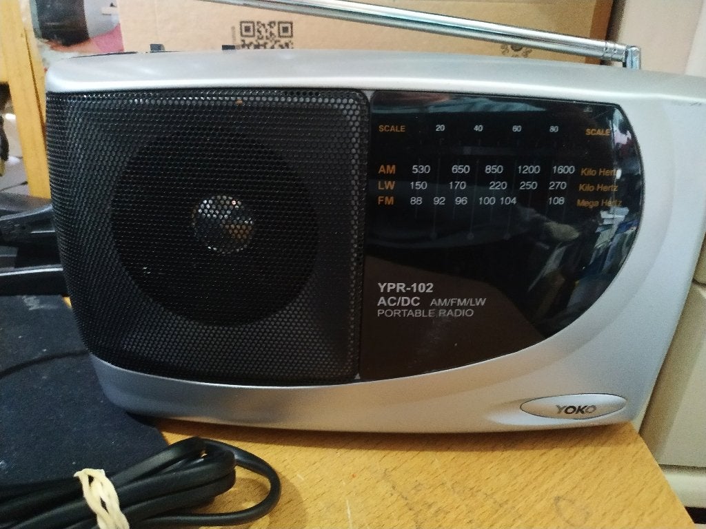 YOKO YPR-102 radio, Ophalen of Verzenden, Zo goed als nieuw, Radio