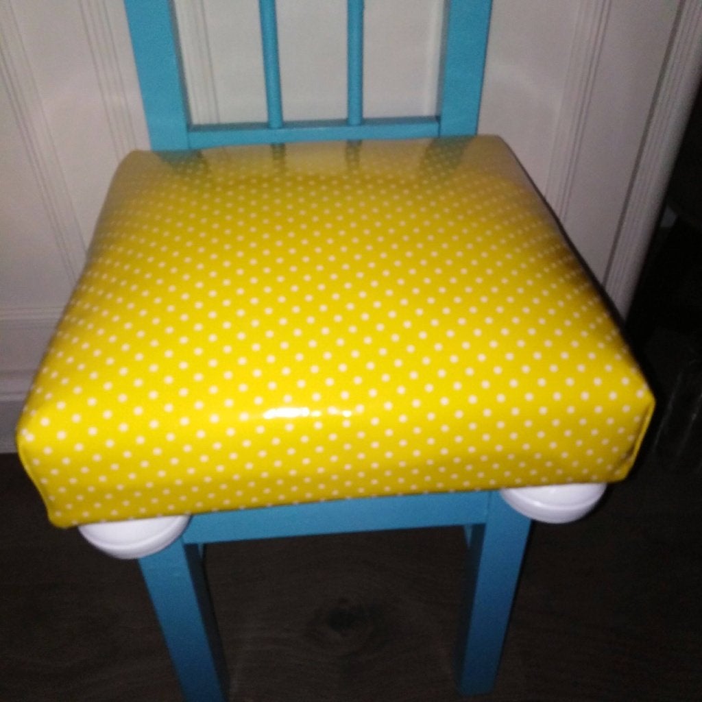 Leuke voetenbankjes Sit & Joy 3 kleuren paars, geel en groen, Ophalen, Vierkant, Minder dan 50 cm, Minder dan 50 cm