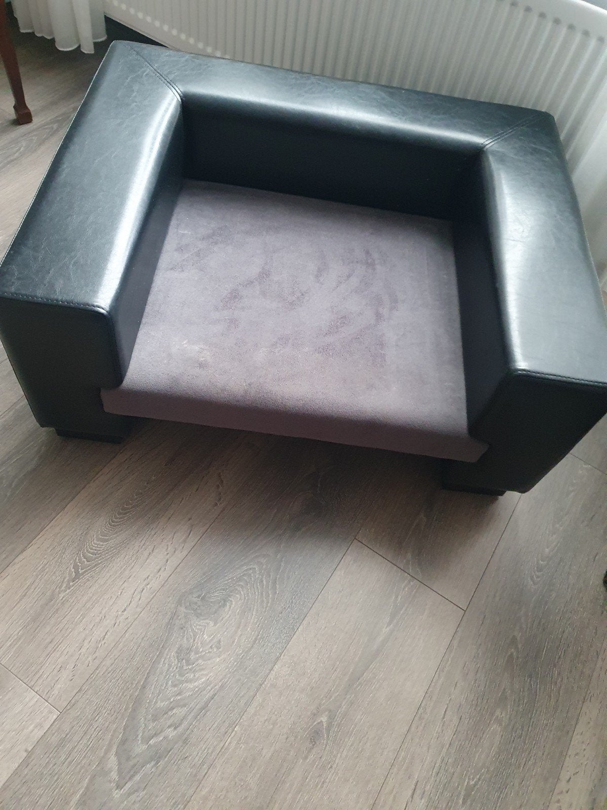 honden bankje leder, Dieren en Toebehoren, Ophalen of Verzenden, Riet