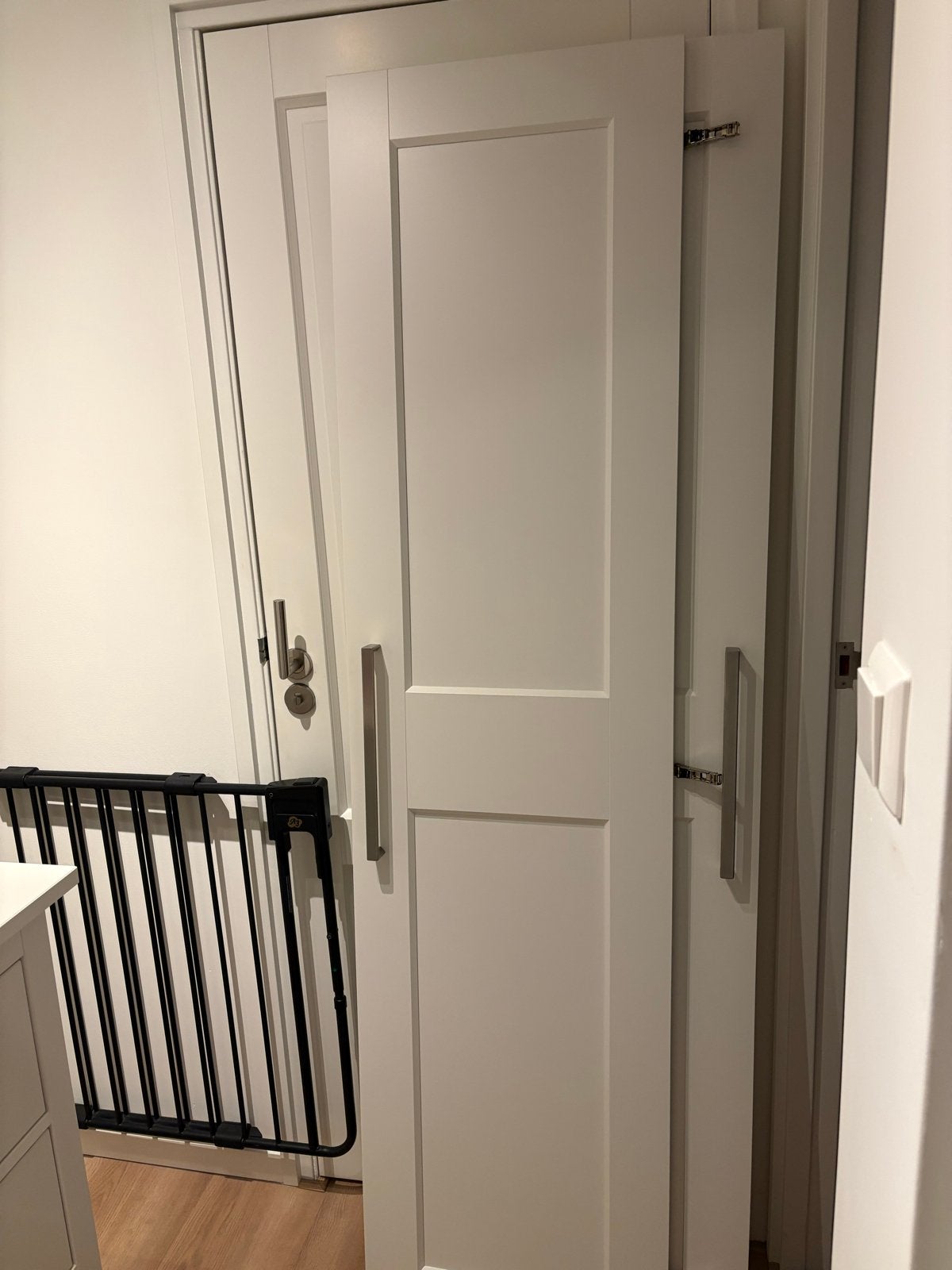 Ikea Grimo deur wit met soft-close scharnieren en handvaten, Ophalen, Zo goed als nieuw, 50 tot 100 cm, 200 cm of meer