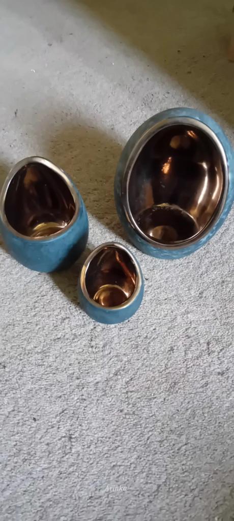 Set van 3 ei vormige waxinelichthouders grijs/Goud Brynxz, Overige materialen, Ophalen of Verzenden, Zo goed als nieuw, Overige kleuren