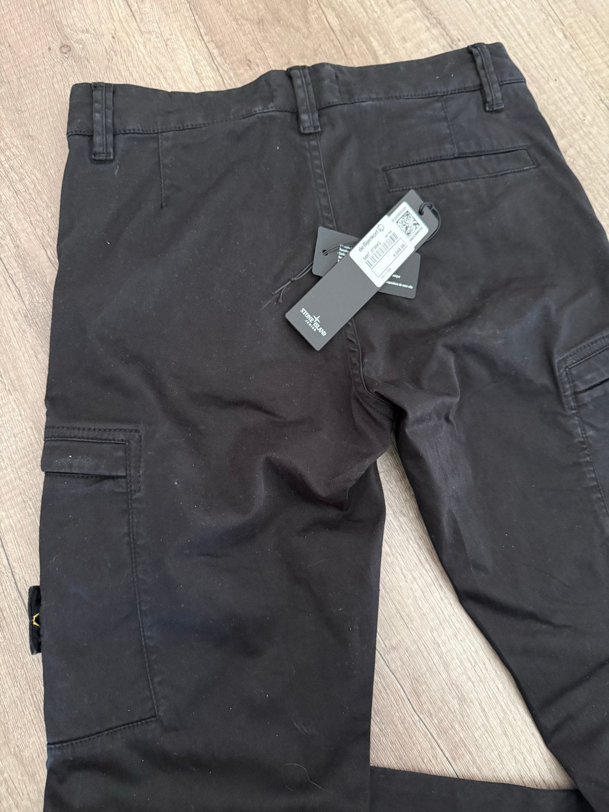 Stone Island Junior Cargo Broek Zwart - Nieuw met kaartjes, Ophalen of Verzenden, Nieuw, Jongen, Broek