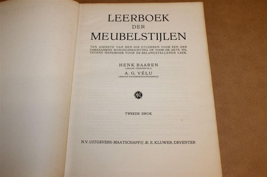 Vintage Leerboek Meubelstijlen [1948] — Geïllustreerd, Ophalen of Verzenden, Gelezen, Fotografen