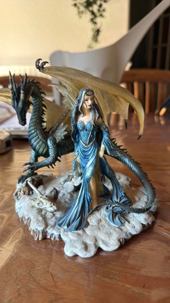 Dragonsite 2005 Nene Thomas “Omen” Figurine, Ophalen, Zo goed als nieuw