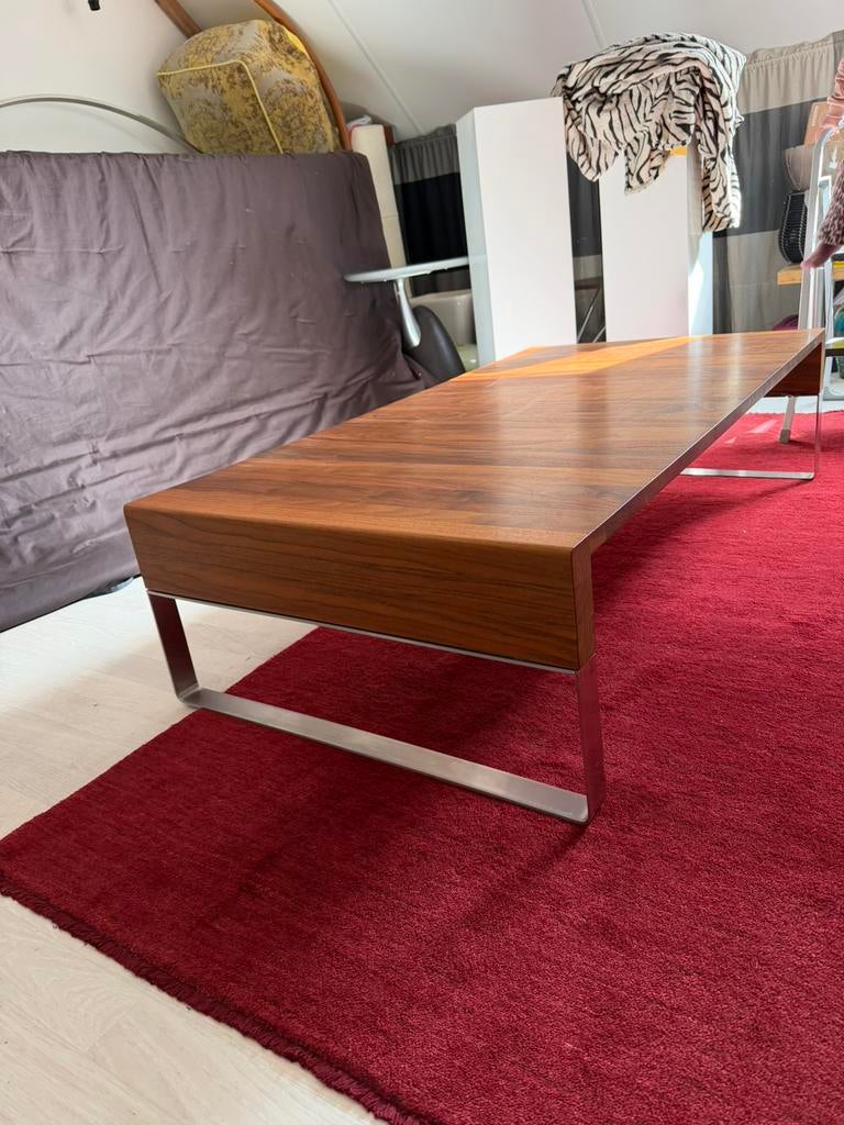 Leolux salontafel aditi noten, Ophalen, 100 tot 150 cm, 50 tot 100 cm, Zo goed als nieuw