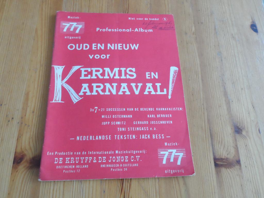 Oud en nieuw voor kermis en karnaval, Muziek en Instrumenten, Gebruikt, Gitaar, Ophalen of Verzenden, Artiest of Componist