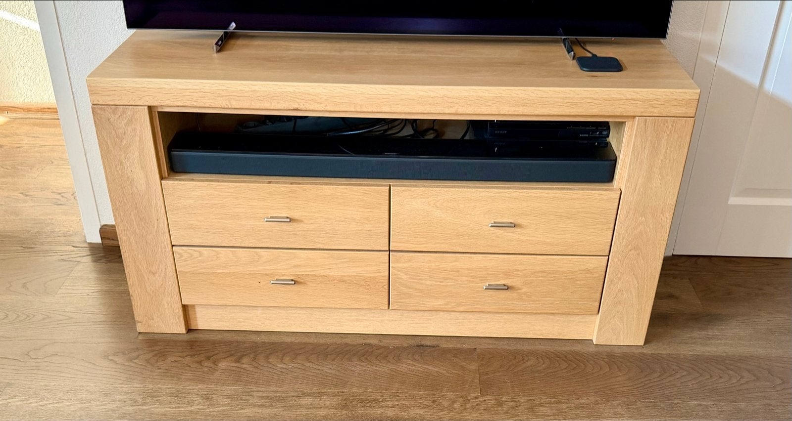 Eikenhouten TV-meubel 'Volendam' met 4 lades, Gebruikt, 100 tot 150 cm, Eikenhout, Ophalen of Verzenden