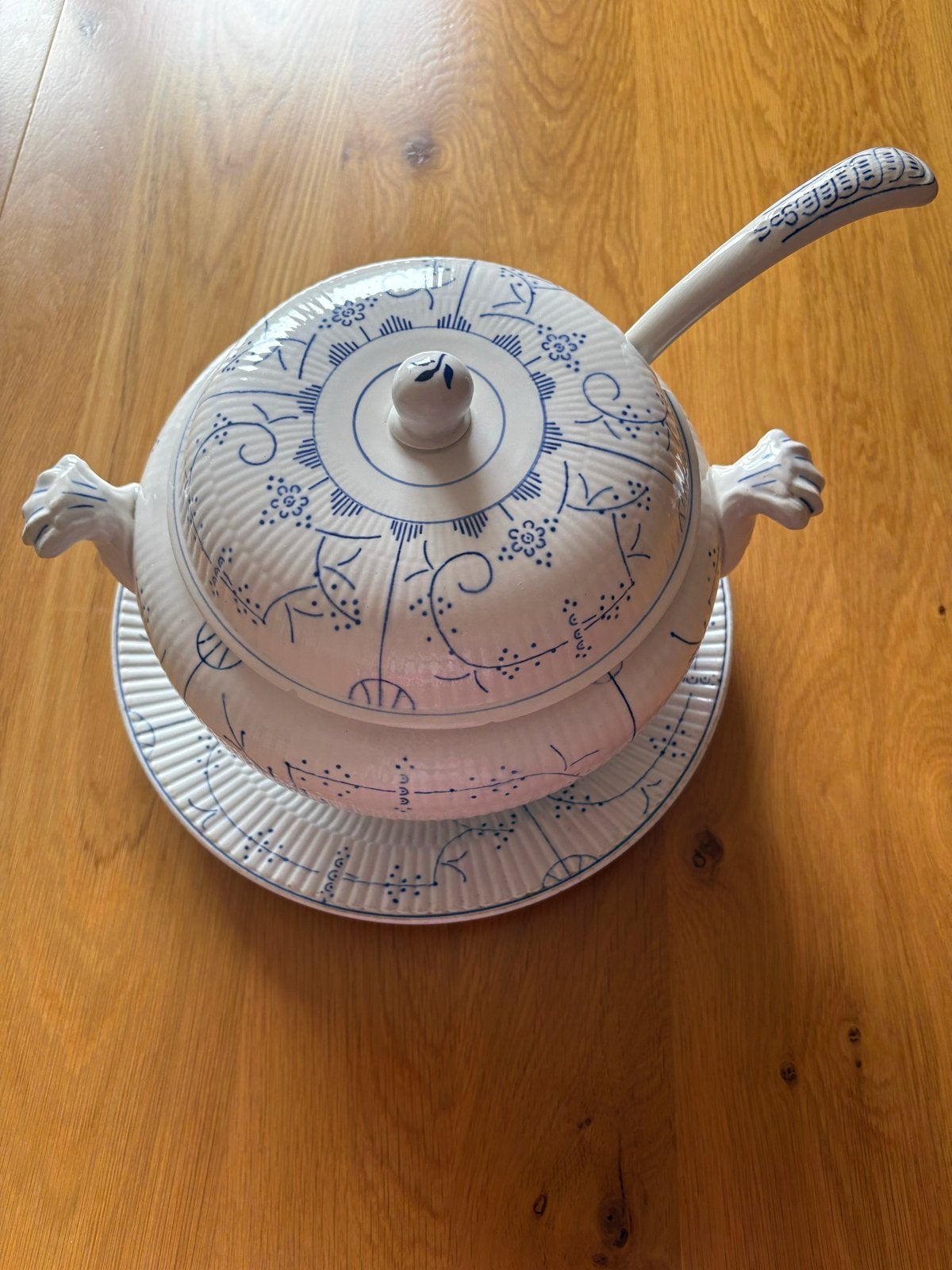 Antieke Boch Frères La Louvière soepterrine met lepel, Antiek en Kunst, Ophalen of Verzenden