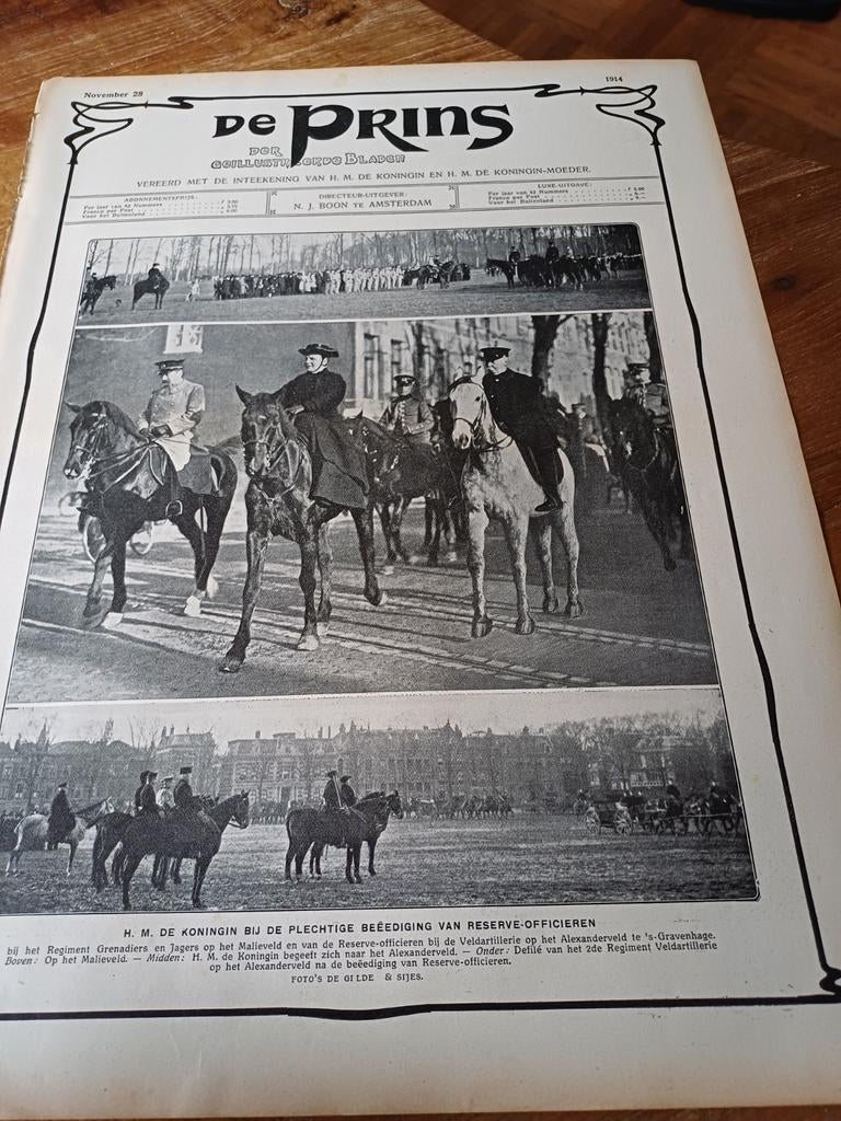 Reportage beëdiging reserve officieren Grenadiers en Jagers, Verzamelen, Ophalen of Verzenden, Landmacht, Nederland, Embleem of Badge