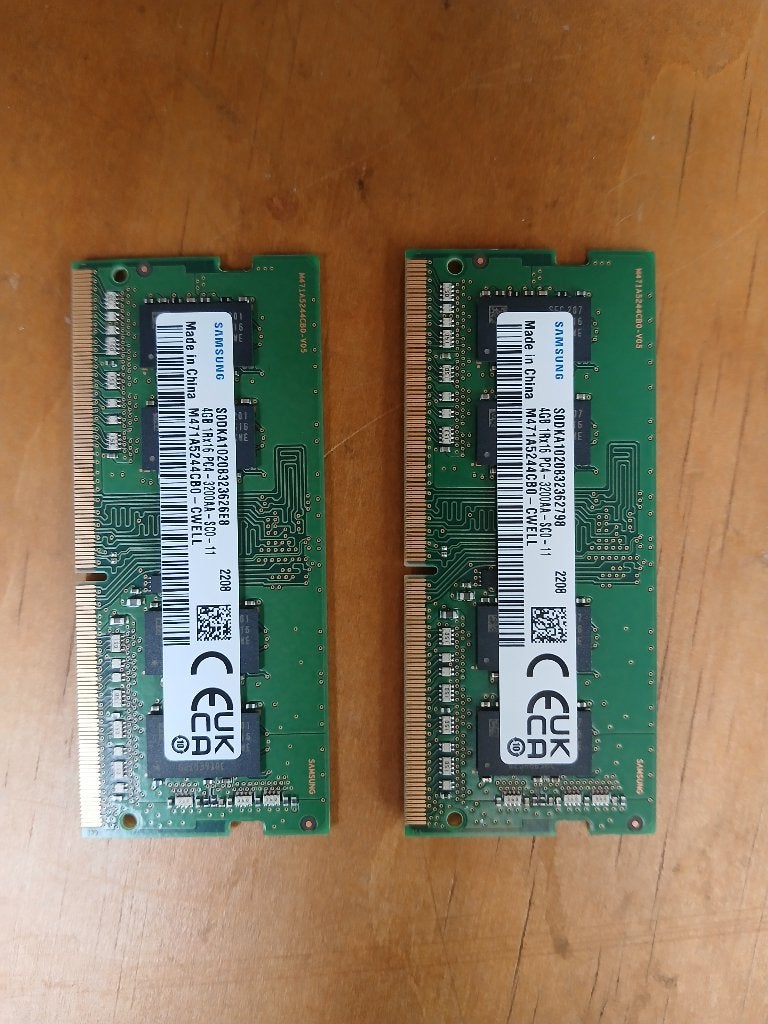 2x Samsung 4GB 1Rx16, Computers en Software, RAM geheugen, Ophalen, DDR4, Zo goed als nieuw, Laptop