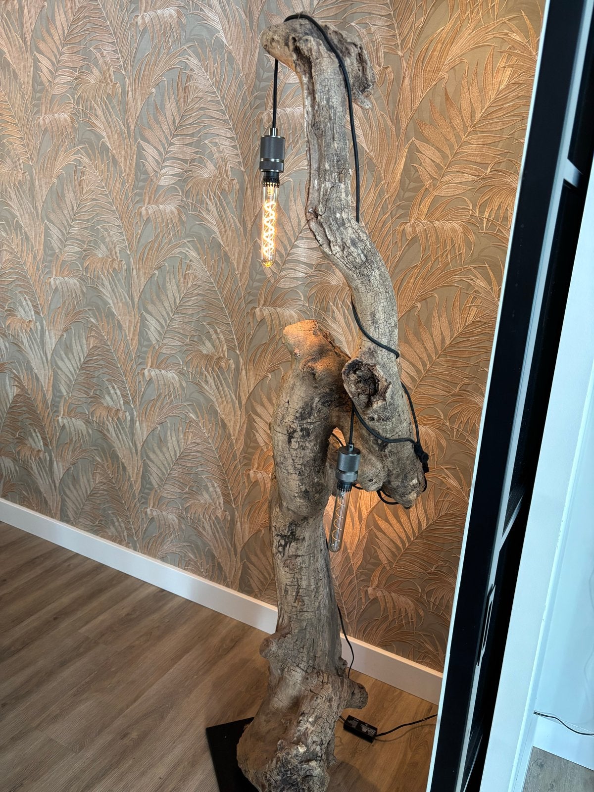 Boomlamp met stalen voetplaat - Uniek en sfeervol, Ophalen, 200 cm of meer, E27 (groot), Zo goed als nieuw