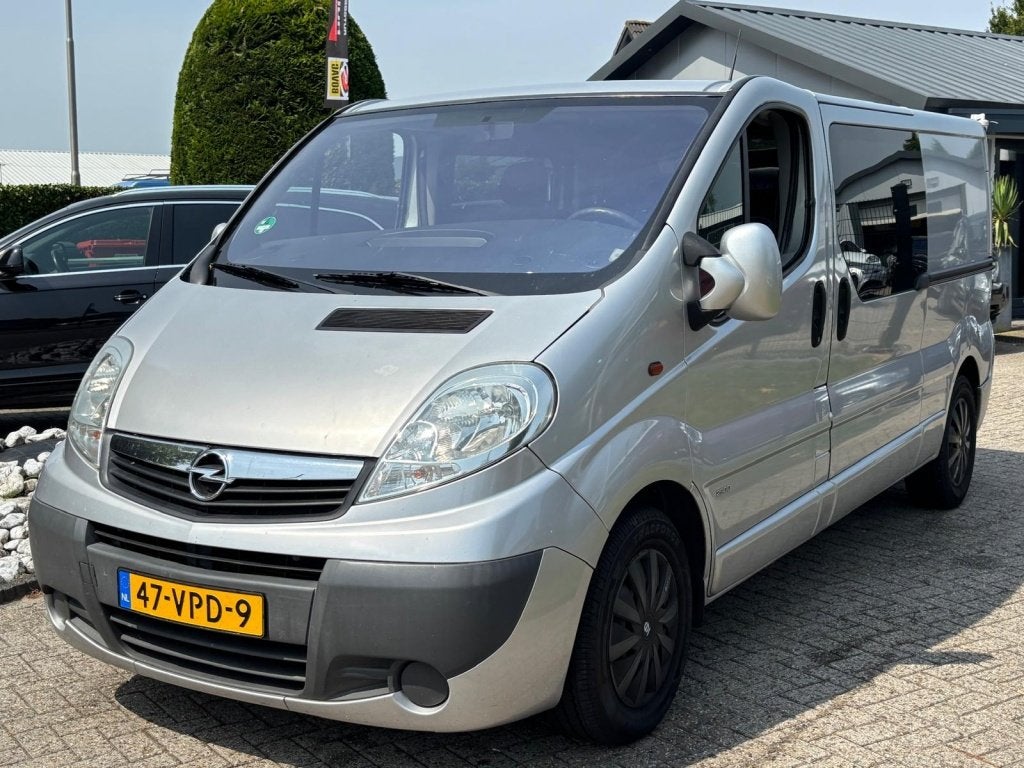 Opel Vivaro 2.5 CDTI Lang Dubbele Cabine 2011 MARGE DC Autom, Auto's, Automaat, Gebruikt, Origineel Nederlands, Bedrijf