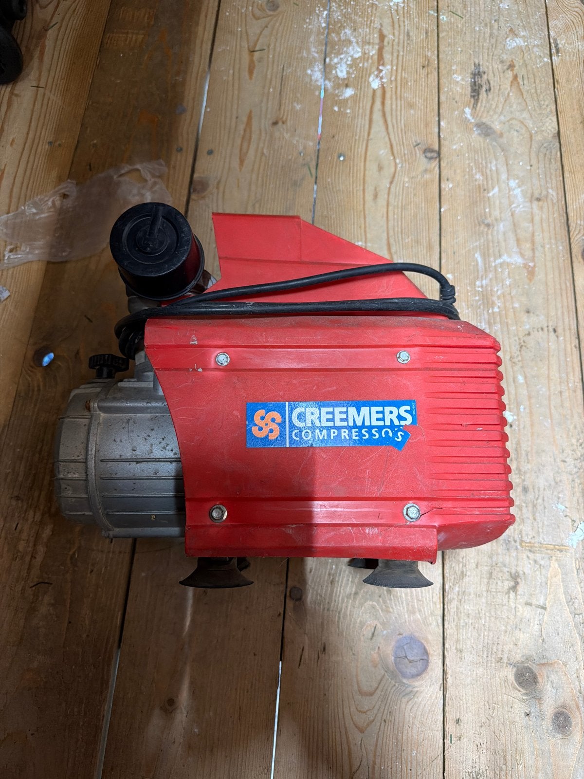 Kleine handzame compressor - Ideaal voor afpersen, Doe-het-zelf en Verbouw, Gebruikt, 6 tot 10 bar, Ophalen of Verzenden, Minder dan 200 liter/min