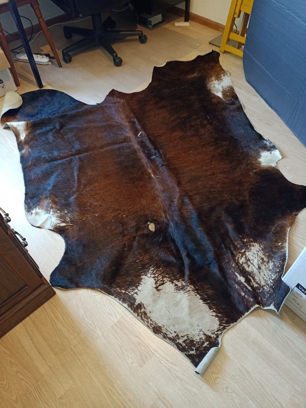 Prachtig koeienhuid kleed - Bruin/Wit, Gebruikt, 150 tot 200 cm, Ophalen of Verzenden, Overige vormen