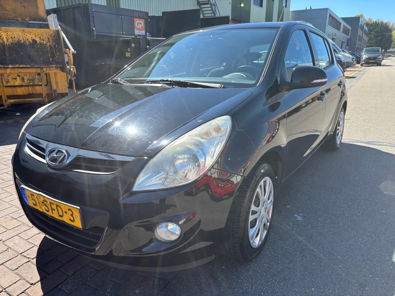 Hyundai I20 1.2i i-Motion / Airco / Elek ramen, Auto's, Hyundai, Euro 5, 450 kg, Gebruikt, 31 €/maand