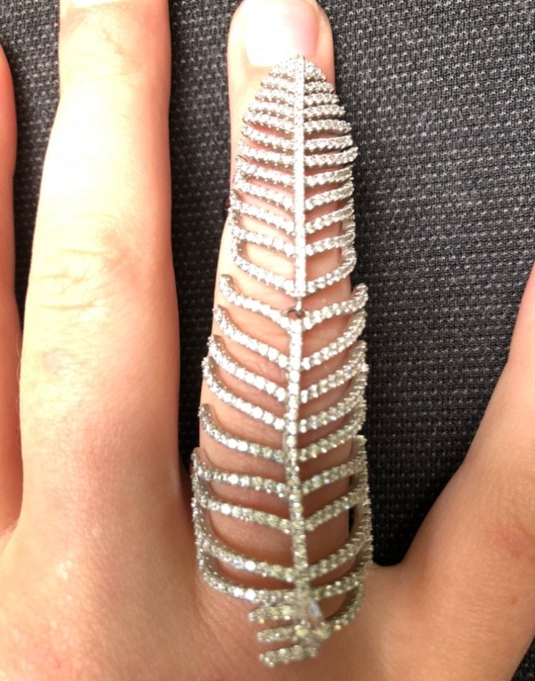 Zilveren ring 925 met Zirkonia’s steentjes. Nieuw!!, Ophalen of Verzenden, Zo goed als nieuw, 17 tot 18, Dame