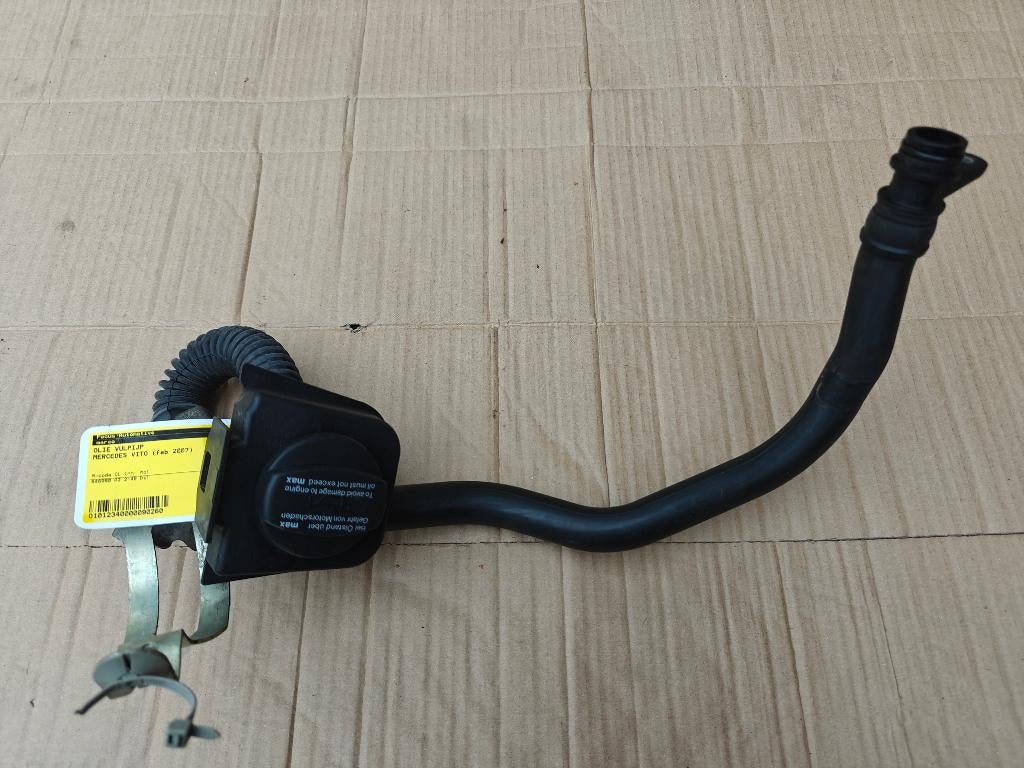 Olievulpijp Mercedes Vito en Viano W639, Ophalen of Verzenden, Gebruikt, Mercedes-Benz