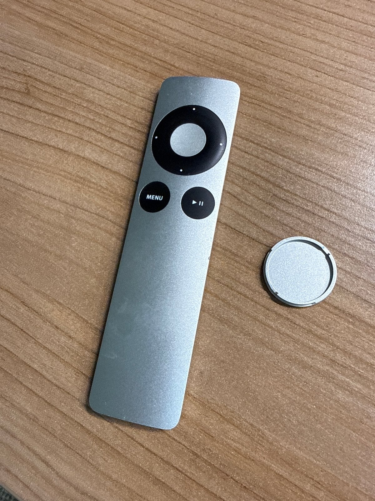 Apple Remote A1294 – originele aluminium afstandsbediening, Ophalen of Verzenden, Gebruikt, Origineel, Mediaspeler