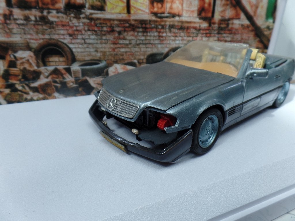 Mercedes 300 SL-24 modelauto - Beschadigd, Overige merken, Gebruikt, 1:50 of kleiner, Auto