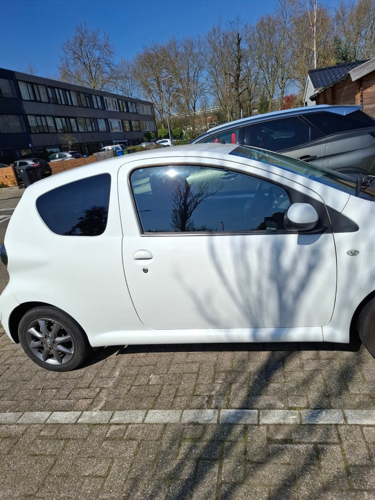 Toyota Aygo 1.0 12V Vvt-i 3DRS MMT 2011 Wit, Voorwielaandrijving, 4 stoelen, Origineel Nederlands, Handgeschakeld