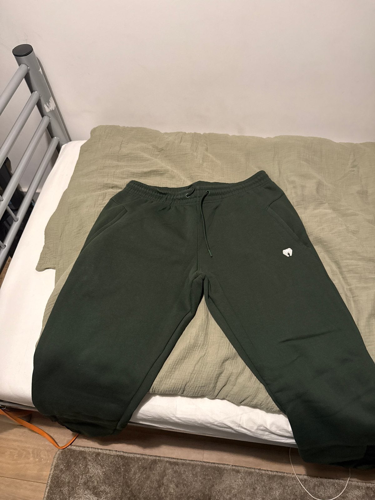Venum Broek en T-shirt Set - Maat XL, Ophalen of Verzenden, Gedragen, Maat 56/58 (XL), Groen