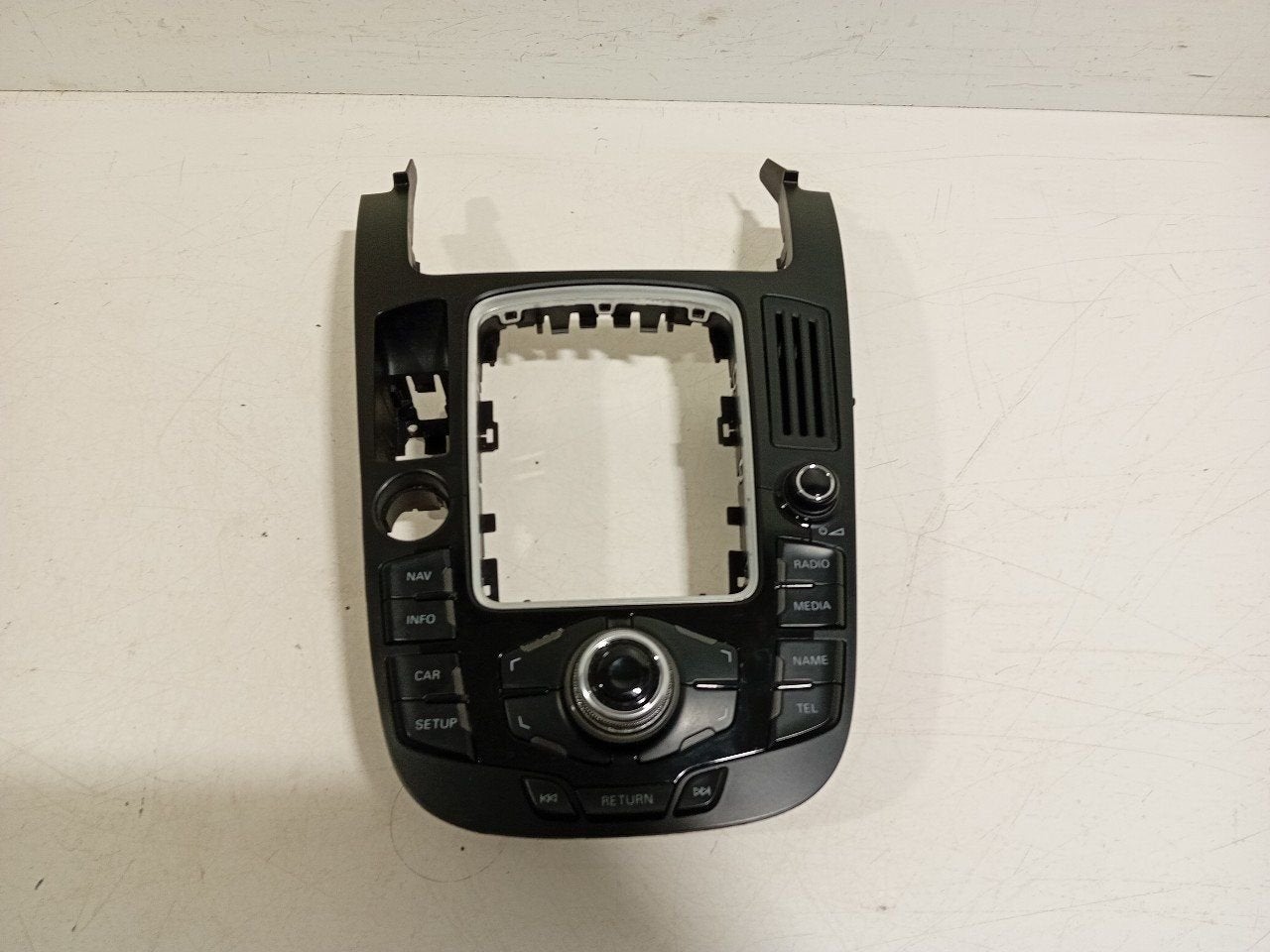 Bedieningspaneel multi media Audi A4, Auto-onderdelen, Onderdelen@venauto.nl, Van der Ven Autorecycling B.V., Gebruikt, Ettenseweg 76, 4706 PB Roosendaal, The Netherlands