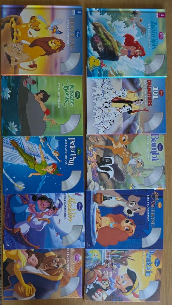 Disney Lees & Luisterboeken Boxset - 10 Klassiekers, 6 tot 9 jaar, Boxset, Ophalen of Verzenden, Zo goed als nieuw