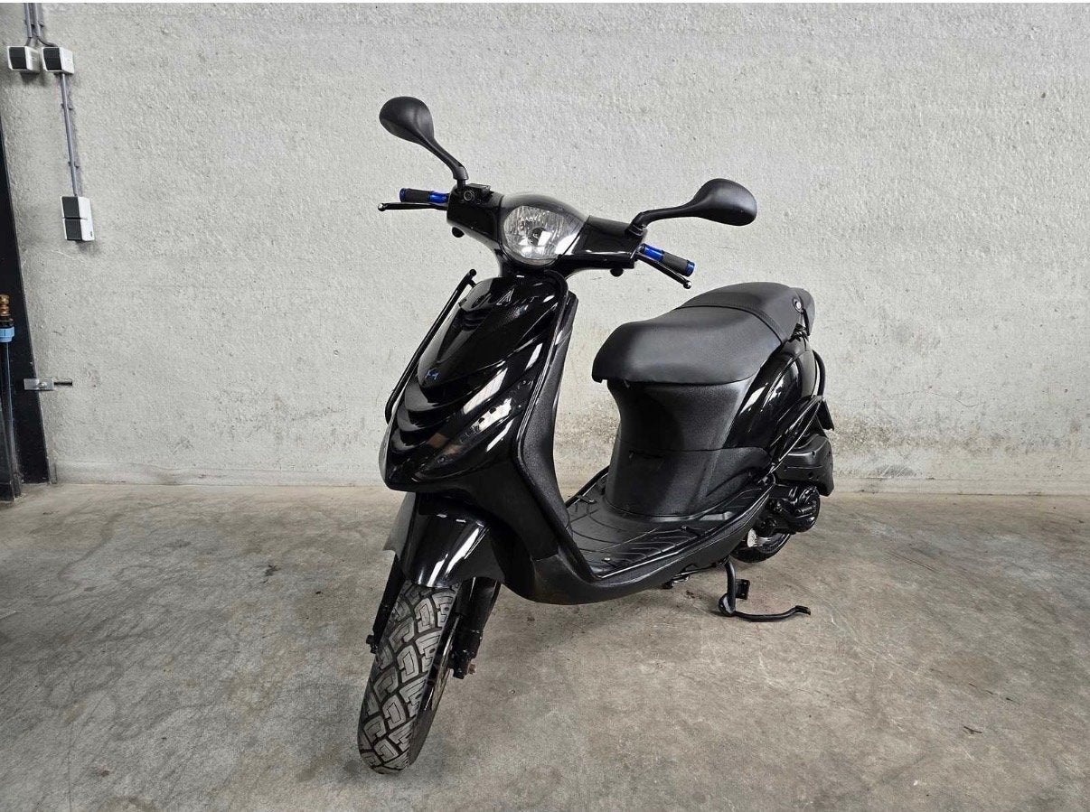 Piaggio Zip Scooter - Zwart, Goede Staat, Ophalen, Gebruikt, Maximaal 45 km/u, Zip