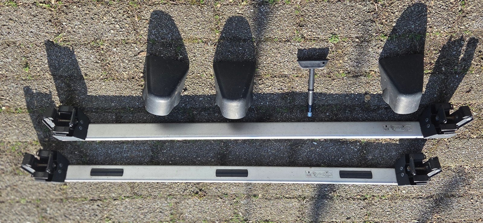 Dakdragers voor Seat Alhambra (7N5 071 151), Ophalen