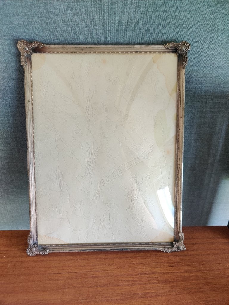 vintage metalen fotolijst sierlijke hoekornamenten bol glas, Gebruikt, Zilver, Verzenden, Metaal