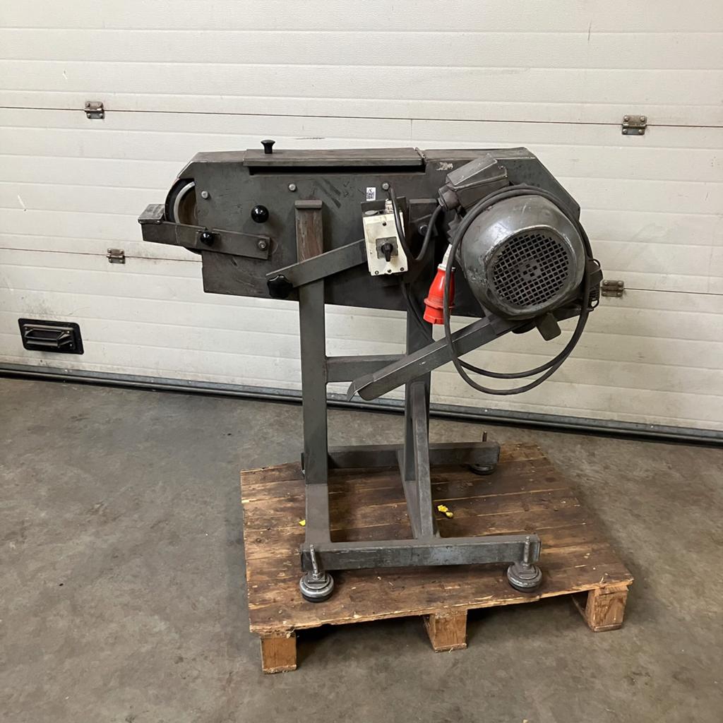 Bandschuurmachine, Doe-het-zelf en Verbouw, Gereedschap | Schuurmachines, Ophalen of Verzenden, Zo goed als nieuw, 1200 watt of meer