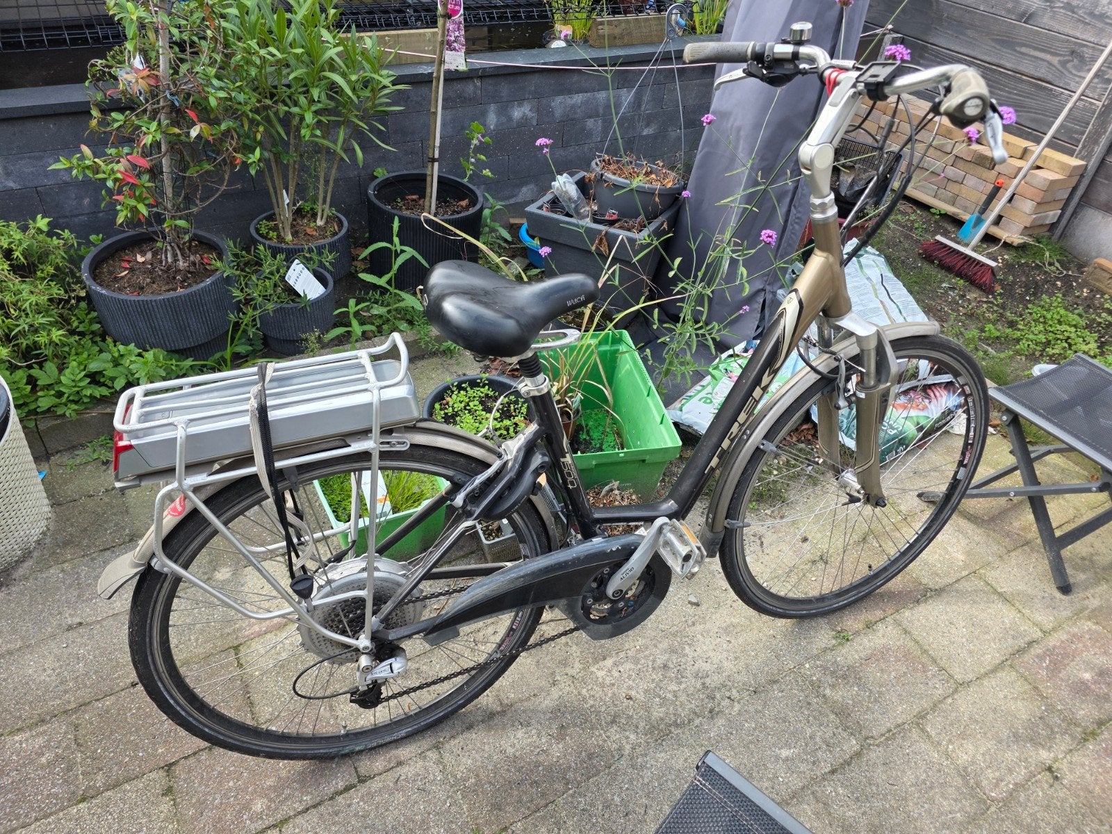 Trek elektrische defecte fiets met achterwielmotor, Gebruikt, 51 tot 55 cm, 30 tot 50 km per accu, Ophalen