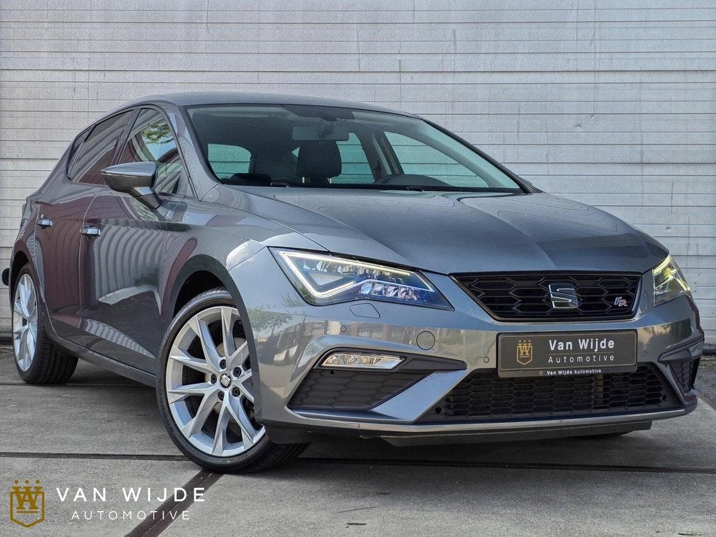 SEAT LEON 1.4 TSI FR 150 PK|CARPLAY|CAMERA|CRUISE, Auto's, 1141 kg, Gebruikt, Zwart, 4 cilinders