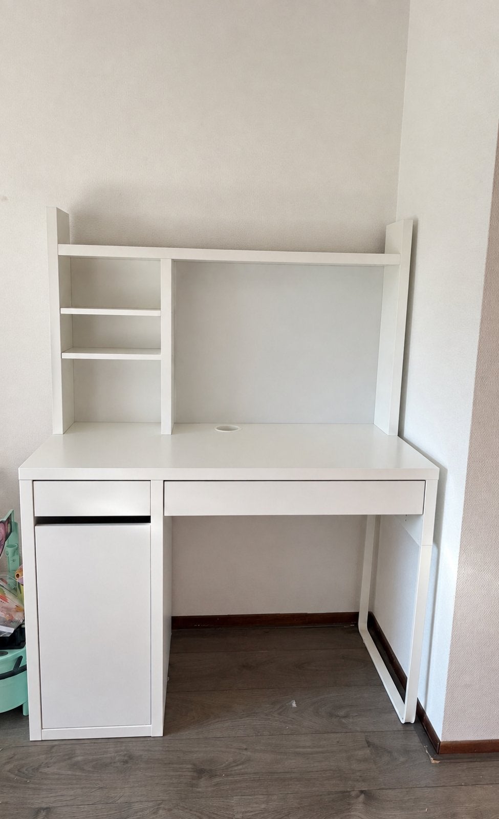 IKEA MICKE kinder bureau wit, Ophalen, Zo goed als nieuw