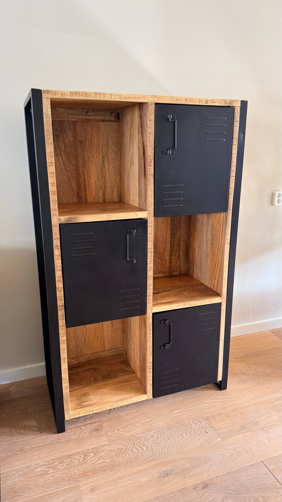 Industriële Kast Mangohout Zwart Metaal 160x100x45 cm, Huis en Inrichting, Ophalen, Gebruikt