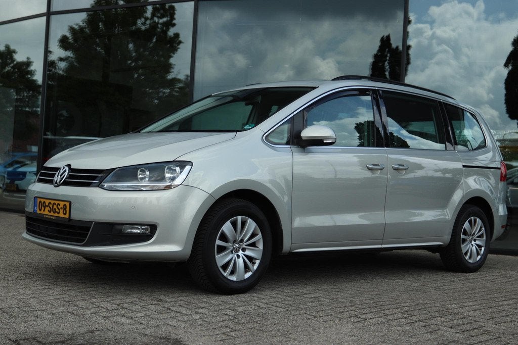 VOLKSWAGEN SHARAN 1.4 TSI COMFORTLINE | NAVI | TREKHAAK | BL, Auto's, Volkswagen, Voorwielaandrijving, Euro 5, Stof, Zwart