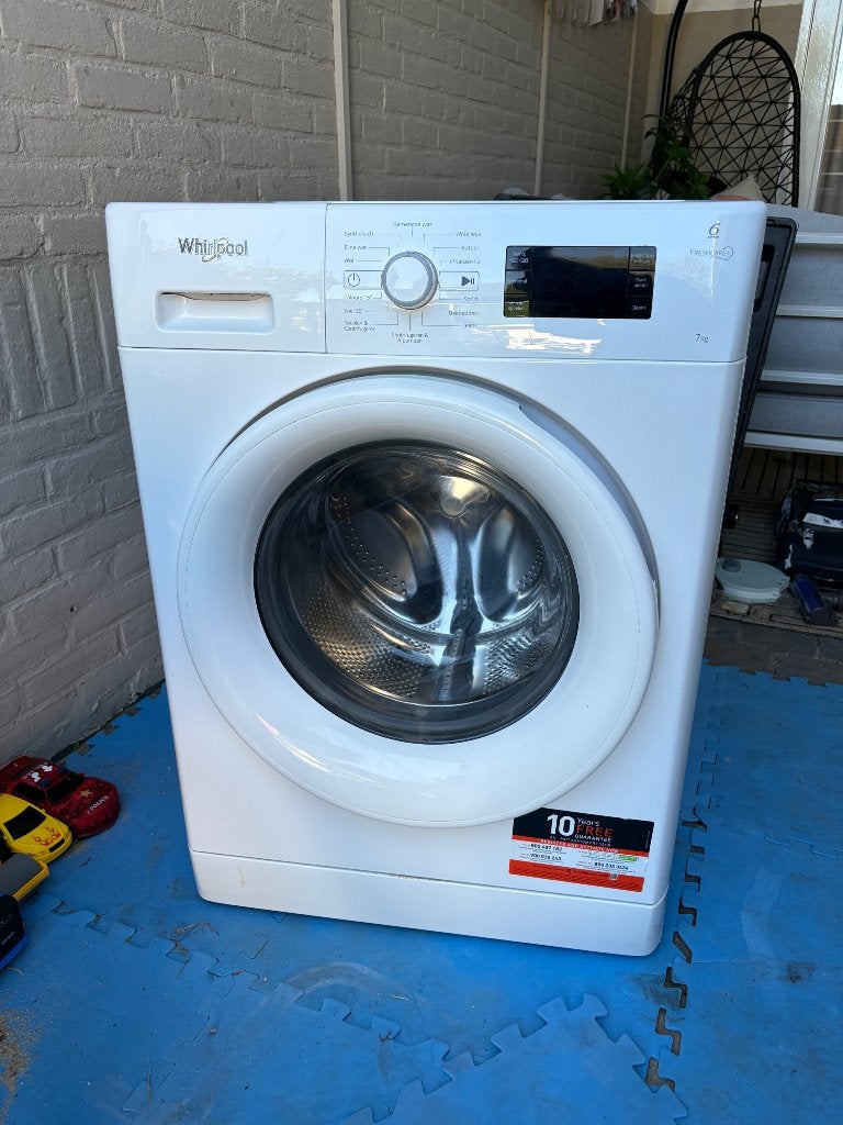 Whirlpool wasmachine 7 KG, Ophalen, Handwasprogramma, Zo goed als nieuw, Voorlader