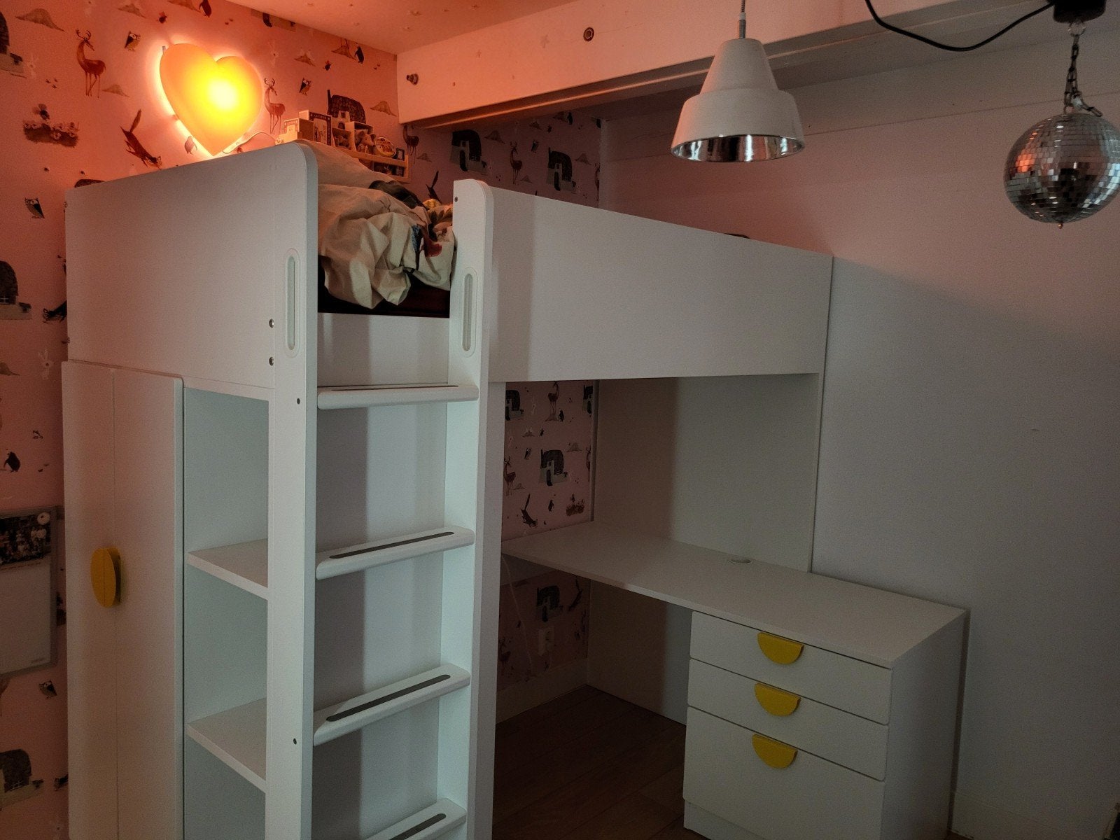 Ikea Smastad Hoogslaper met bureau en kledingkast, Huis en Inrichting, Eenpersoons, Minder dan 160 cm, Ophalen of Verzenden, Zo goed als nieuw