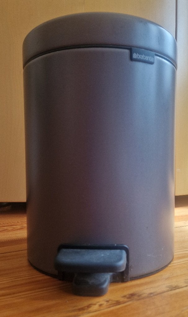 pedaalemmer Brabantia 5 liter Newicon grijs, Minder dan 10 liter, Ophalen, Zo goed als nieuw, Metaal