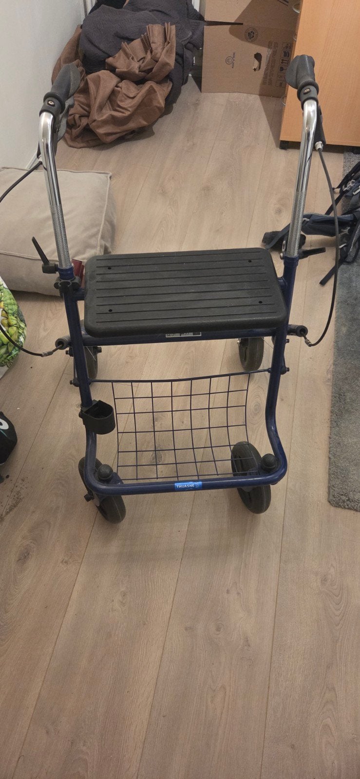Thuasne inklapbare rollator, Diversen, Ophalen