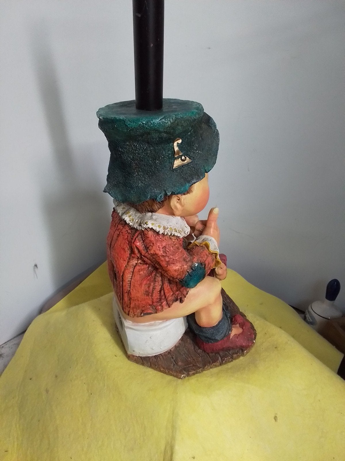 15725) efteling   Laaf  wc rol houder, Ophalen of Verzenden, Zo goed als nieuw, Beeldje of Poppetje