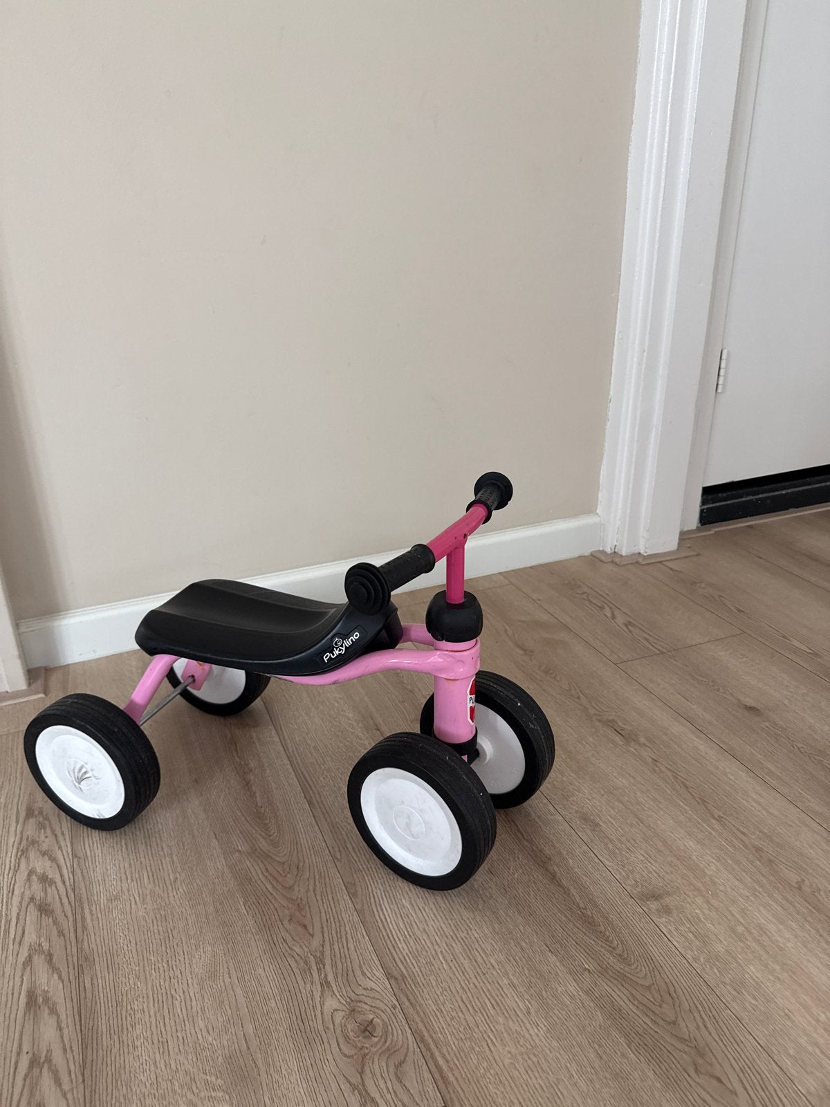 Roze Puky Loopfiets - Ideaal voor de kleintjes!, Ophalen of Verzenden, Gebruikt, Loopfiets