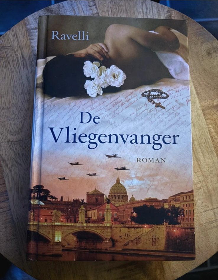 Ravelli - de vliegenvanger, Ophalen of Verzenden, Gelezen