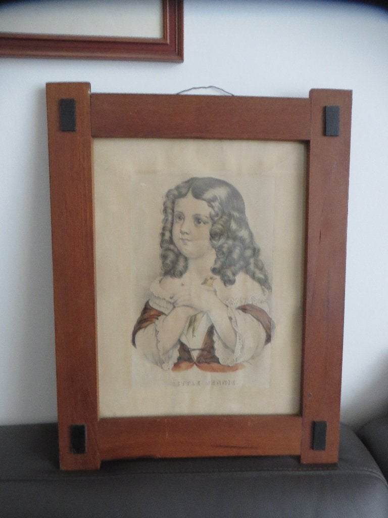 Art deco eiken lijst, met gekleurde litho Little Nelly, USA, Ophalen of Verzenden