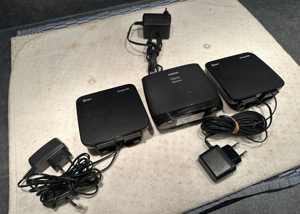 Siemens Gigaset Repeater + 2 KPN Chicago 930, Ophalen of Verzenden, Gebruikt, 1 handset