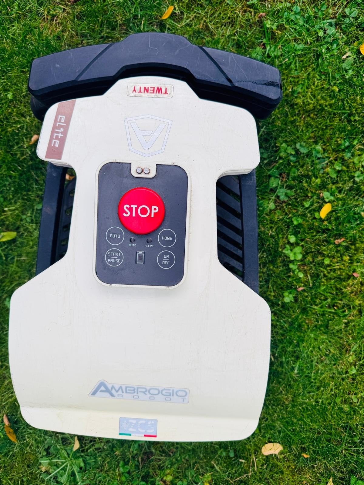 Ambrogio L20 Elite Robotmaaier met Garage, Ophalen, Gebruikt, Ambrogio, Bestuurbaar via app